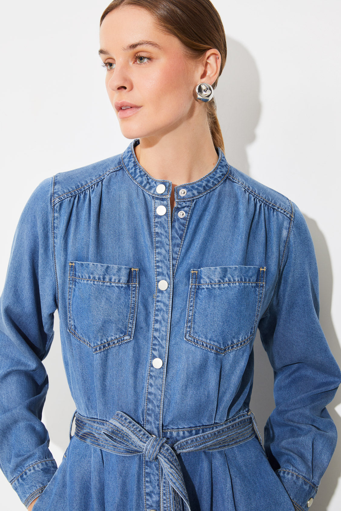 Conny Buttoned midi denim dress - 25 Bell Street