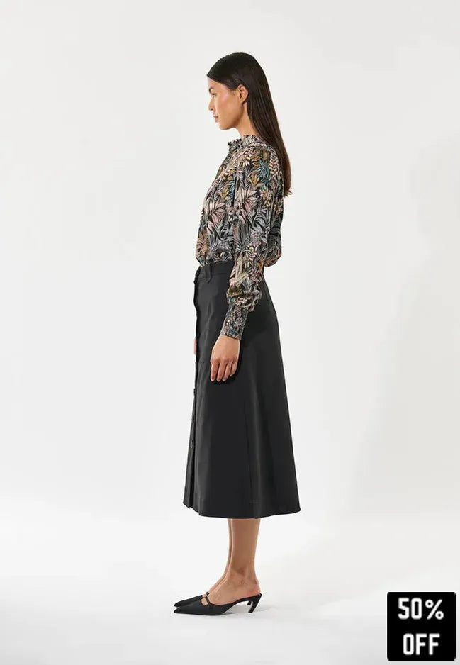 Jacoba EV - Blouse - Sencha Black - 25 Bell Street