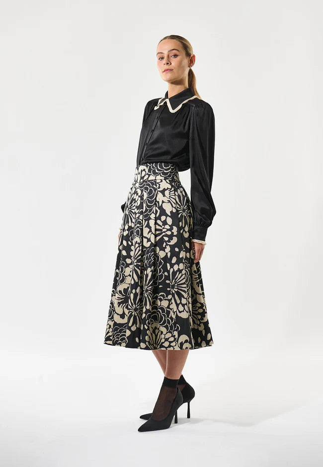 Uma - Blouse - Black - 25 Bell Street