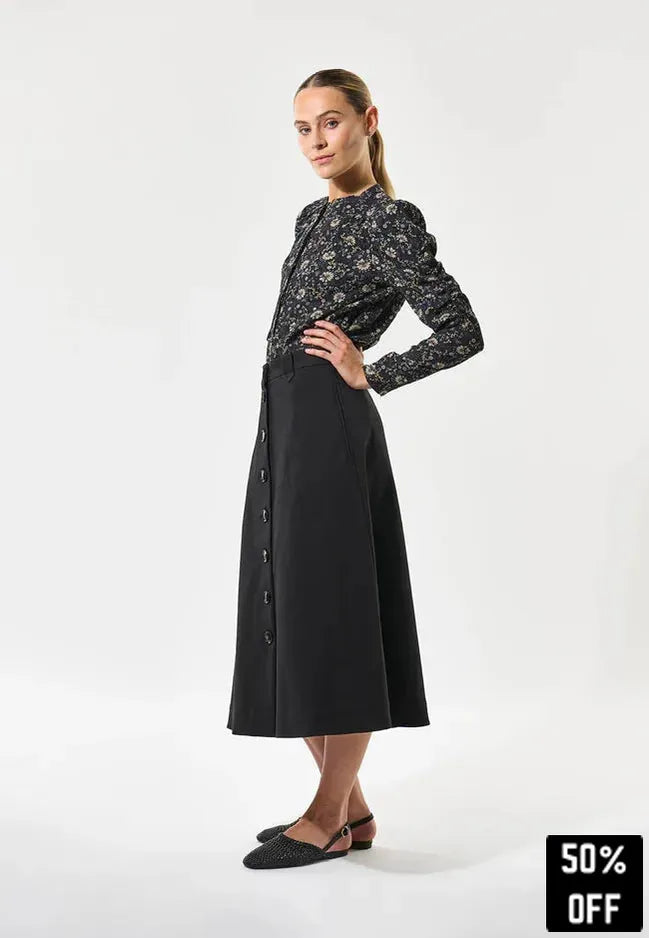 Visti EV - Blouse - Takashi DK Navy - 25 Bell Street