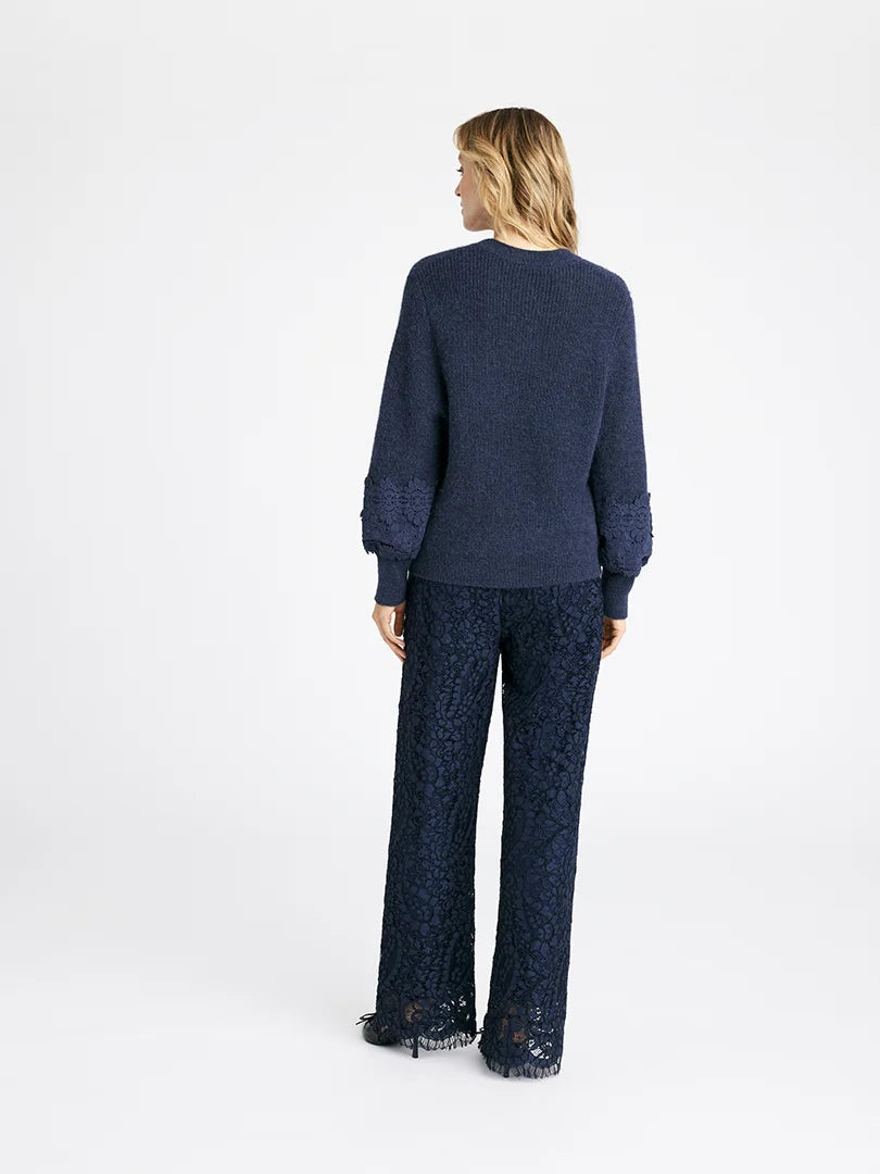 Magda - 25 Bell Street
