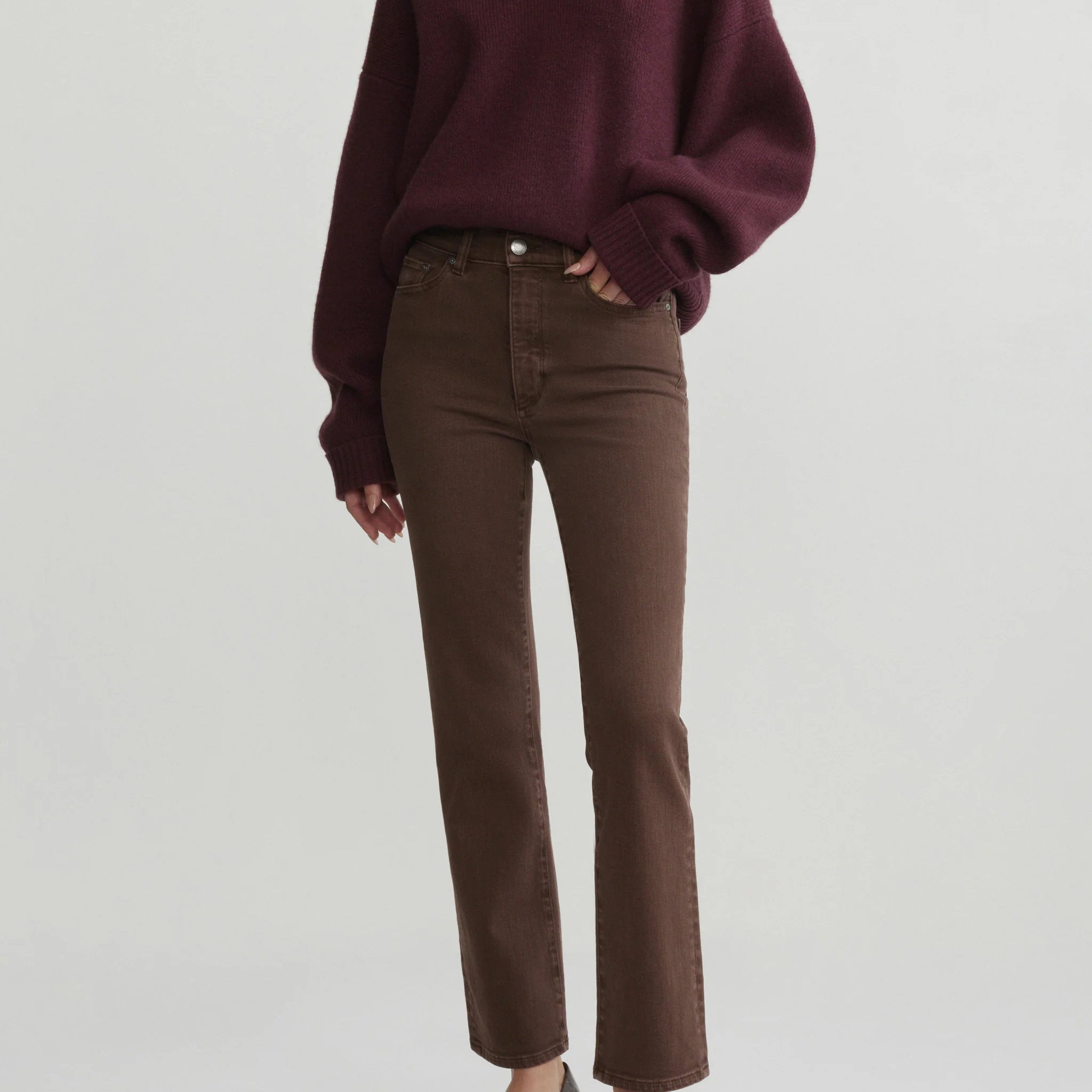 Halle Straight High-Rise Instasculpt™ 29" Jeans - Brownstone