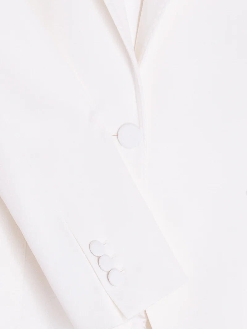 CLASSIC WHITE LAPEL JACKET - 25 Bell Street