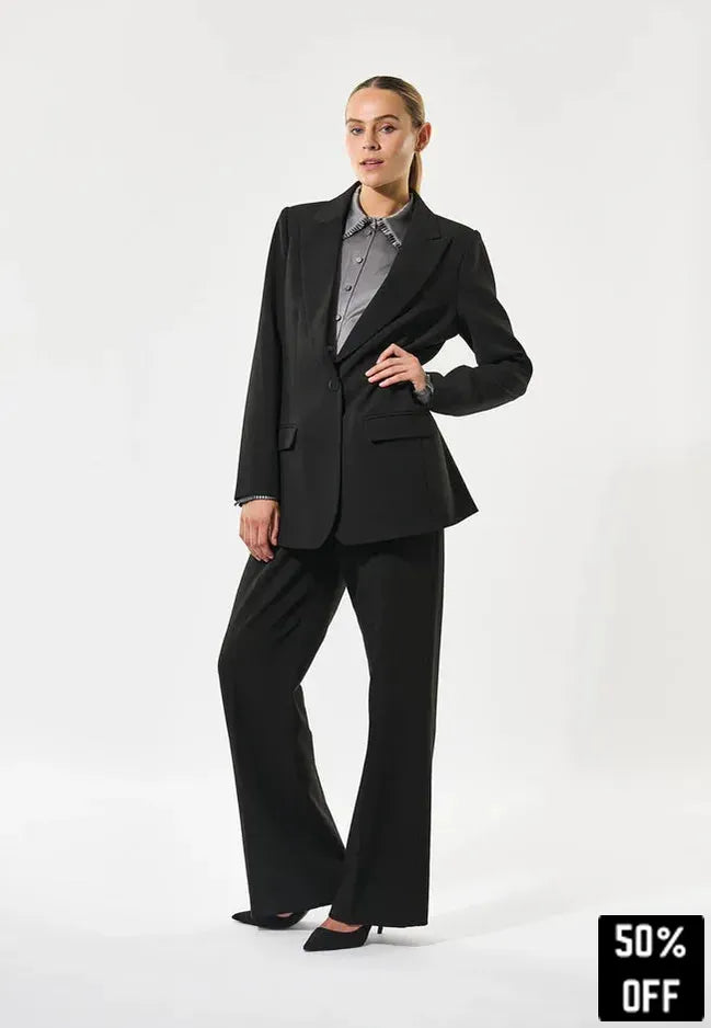 Catinka - Jacket - Black - 25 Bell Street