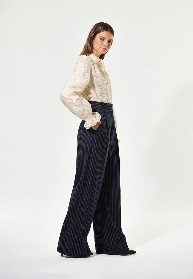 Daphne - Blouse - Creme - 25 Bell Street
