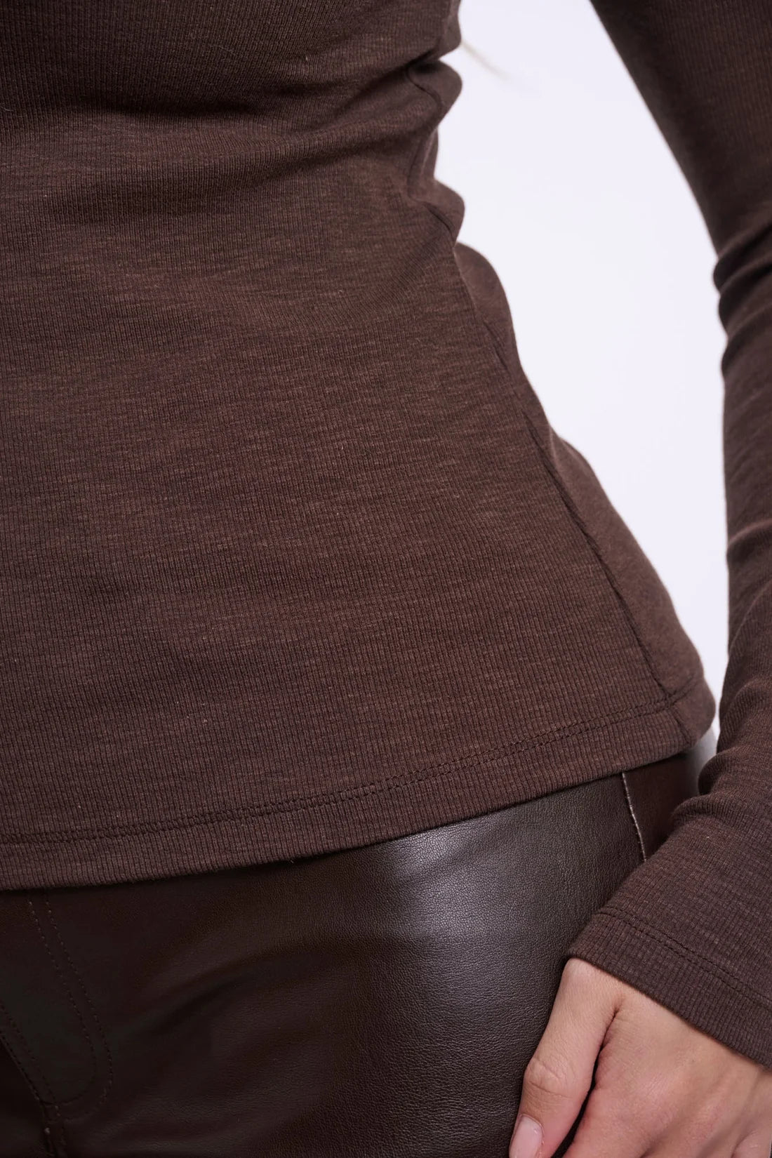 Idil Crewneck Top
