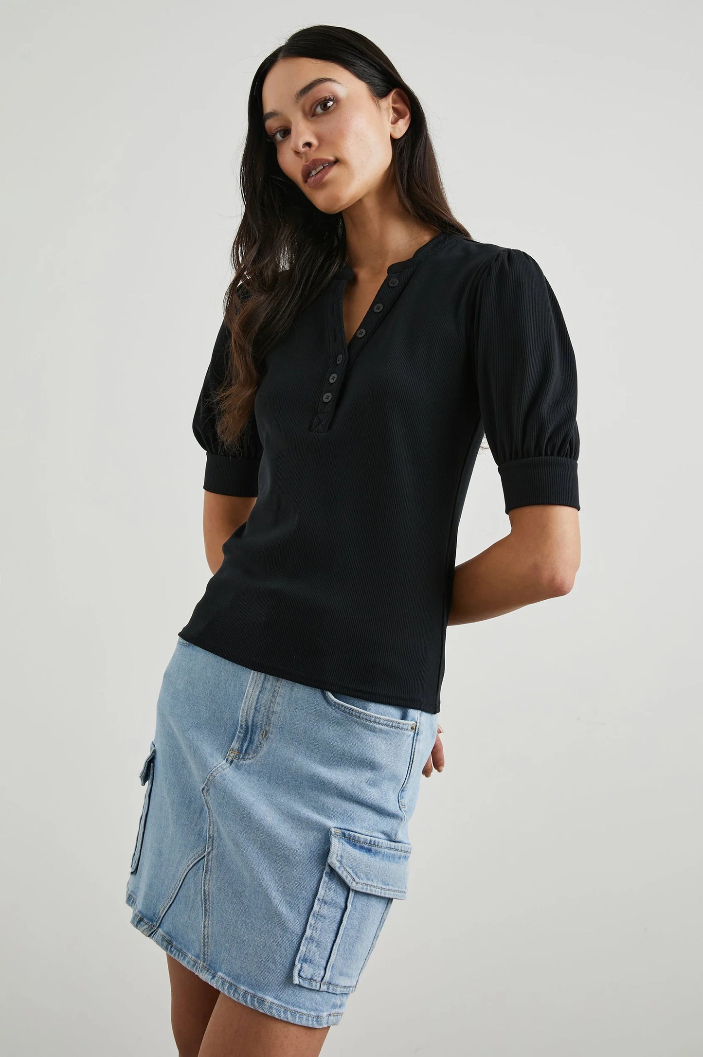 Jewel top Black - 25 Bell Street