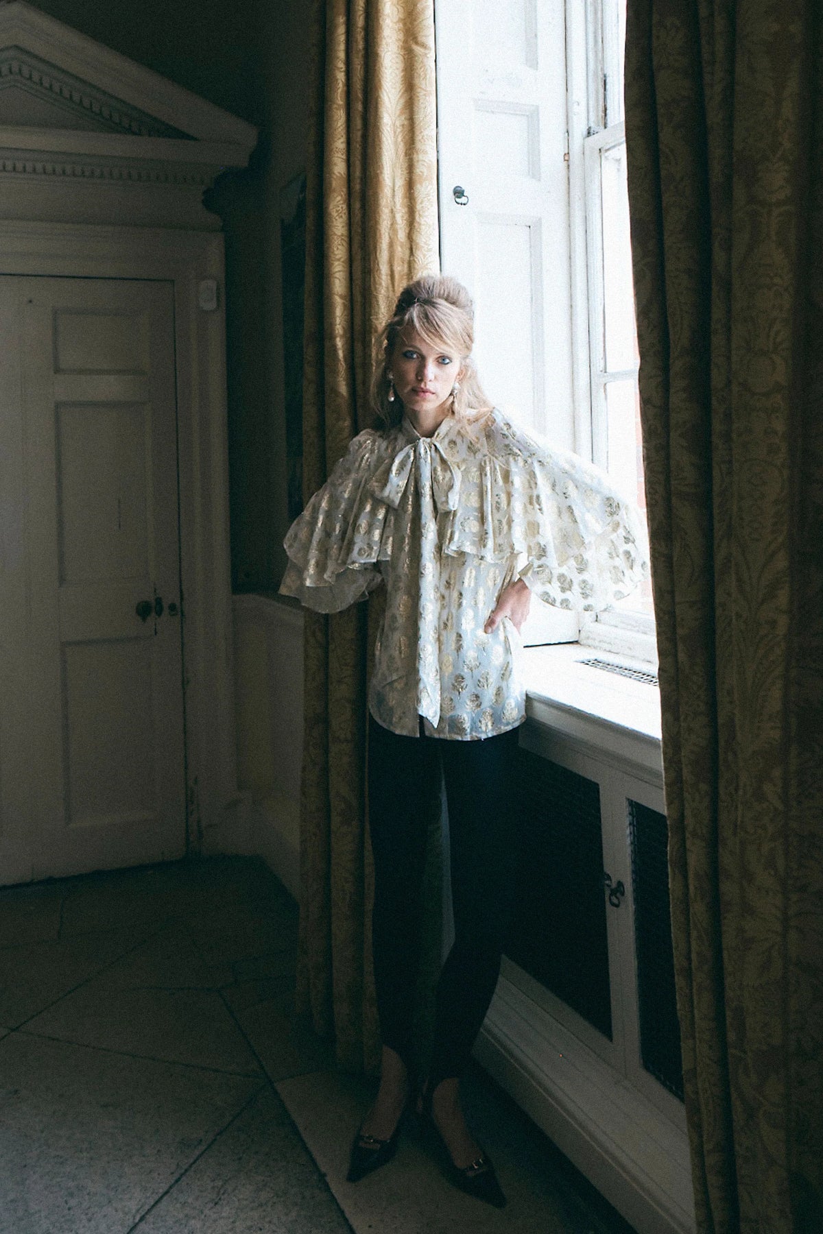 Regina Blouse - Cream Gold