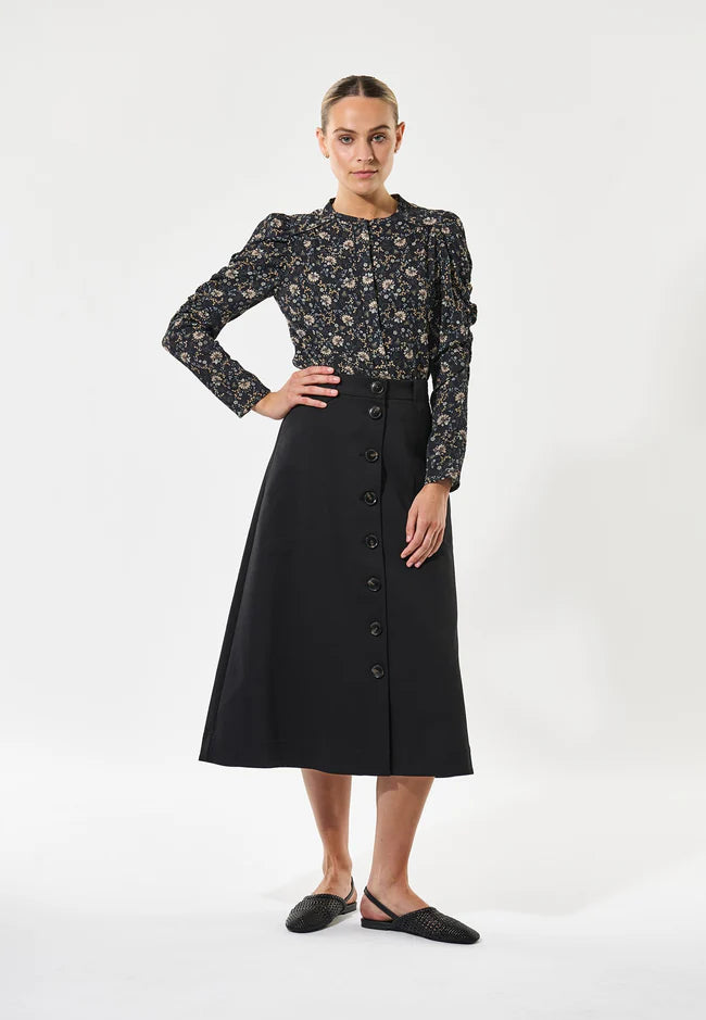 Visti EV - Blouse - Takashi DK Navy - 25 Bell Street